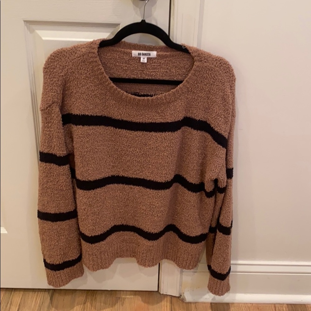 BB Dakota Sweater
